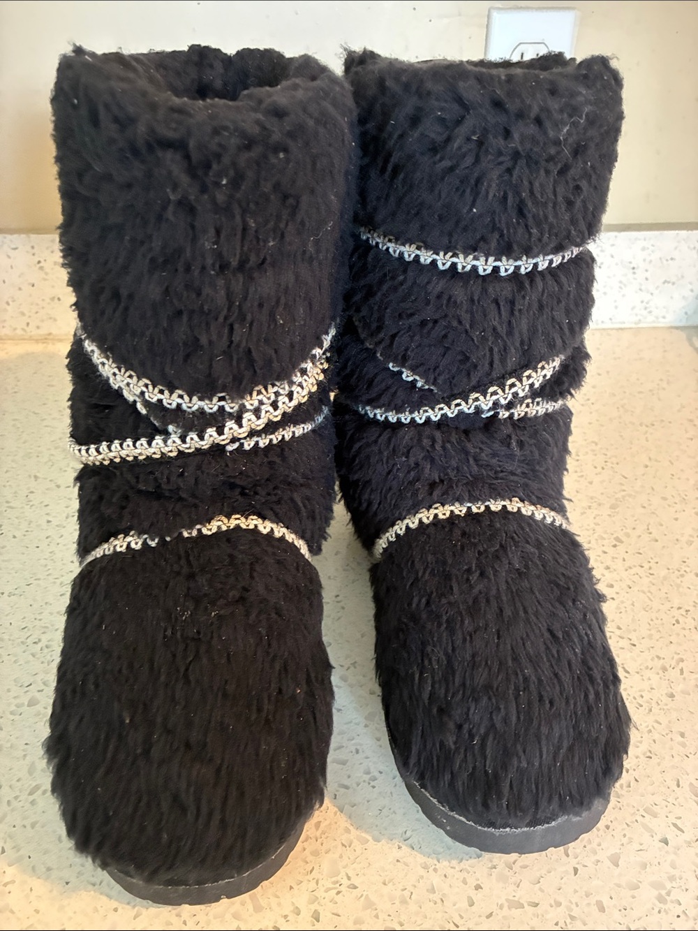 MUK LUKS